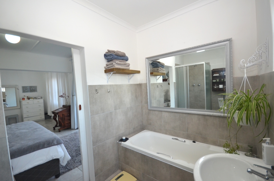 2 Bedroom Property for Sale in Gonubie Eastern Cape